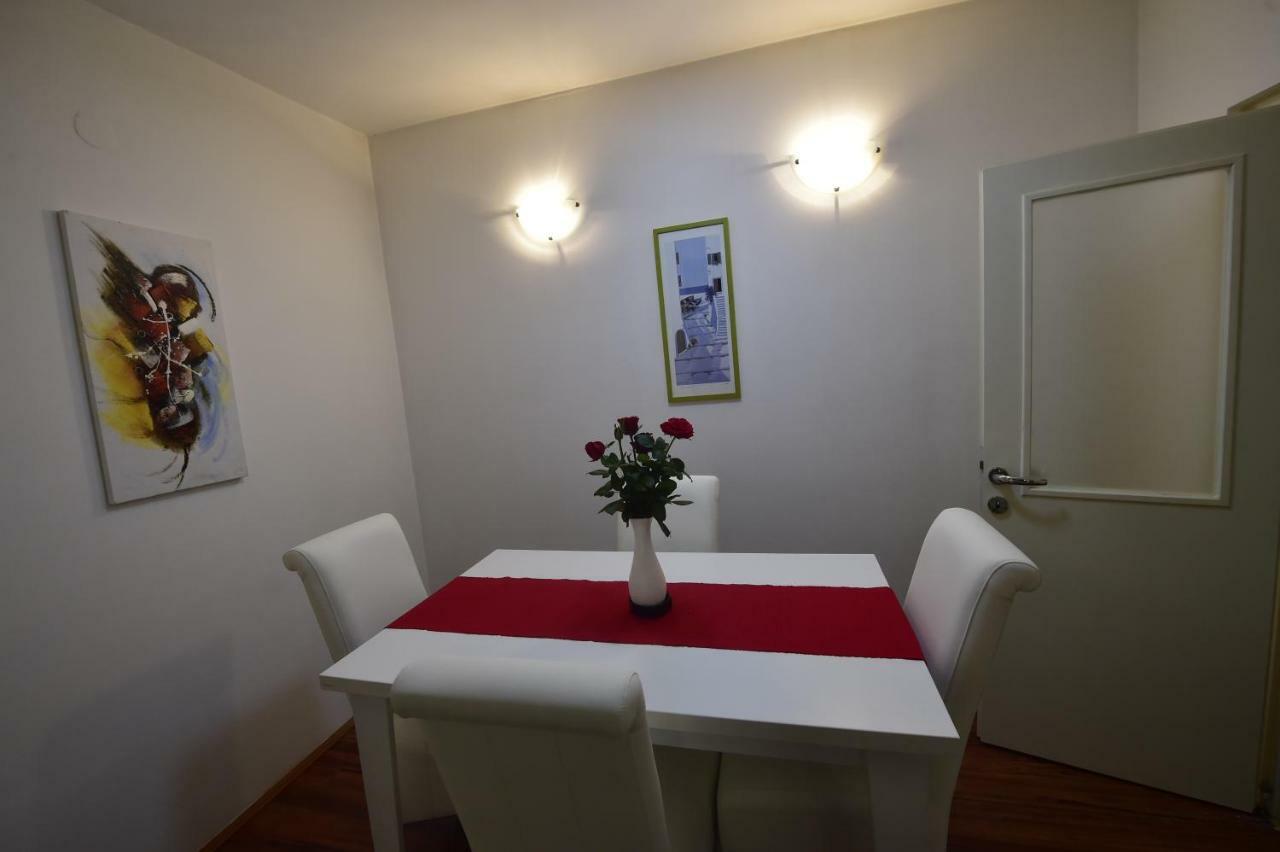 Beograd - Apartman "Gardos" エクステリア 写真