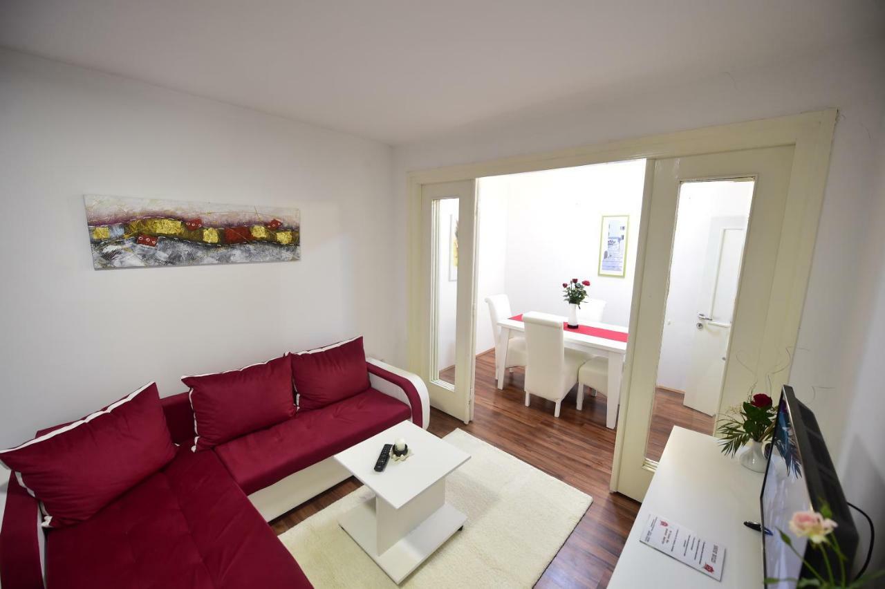 Beograd - Apartman "Gardos" エクステリア 写真